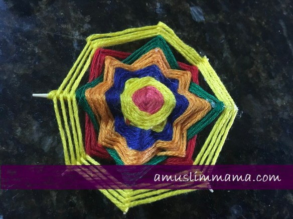 najmat al-Quds Ramadan Craft wall art using floss (6)